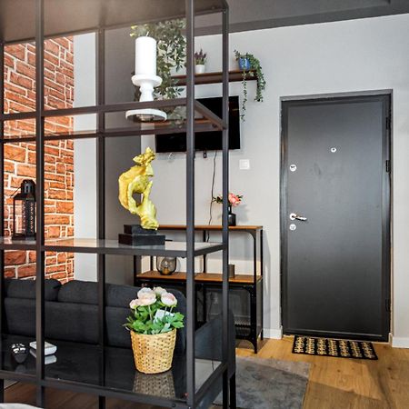 Apartamento Cute Cozy Nest Old City Bucarest Exterior foto